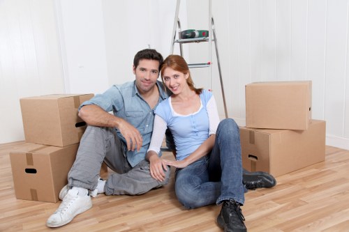 Local Bayswater moving truck for nearby suburb relocations